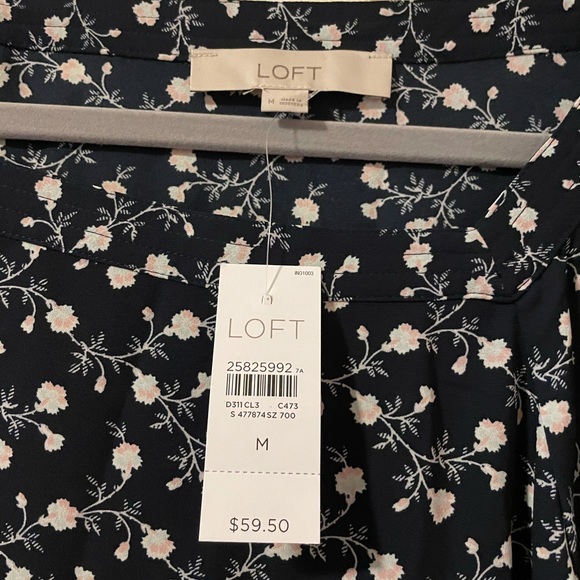 Navy floral wide shoulder blouse - Picture 2 of 2